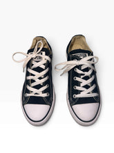 Load image into Gallery viewer, Converse Chuck Taylor All Star | Black Canvas Kids Low-Top Sneakers Size 1.5