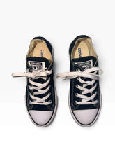 Load image into Gallery viewer, Converse Chuck Taylor All Star | Black Canvas Kids Low-Top Sneakers Size 1.5
