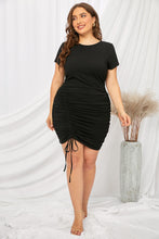 Load image into Gallery viewer, Black Ruched Plus Size Bodycon Dress
